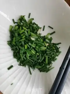 Make Tomato eggs and butterflies step 1