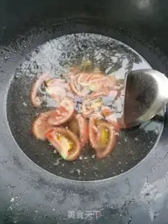 Make Tomato eggs and butterflies step 2