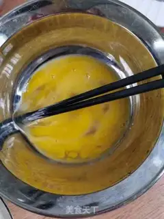 Make Tomato eggs and butterflies step 4