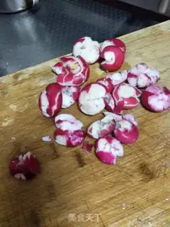 Make A cherries carrot step 3