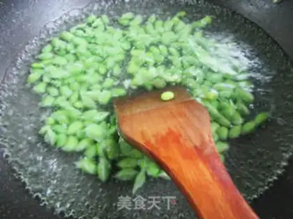 Make A salted corn grain of fried beans step 3