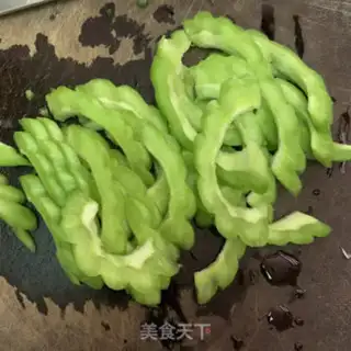 Make The bitter melon step 0