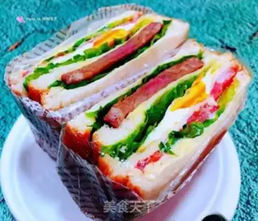 Make Steak tomato egg sandwich step 10