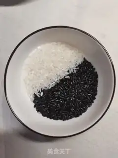Make Black rice congee step 0