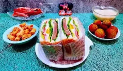 Make Steak tomato egg sandwich step 14