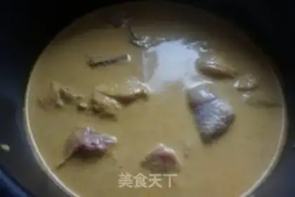 Make Coconut curry chicken step 4