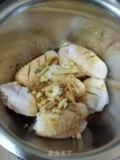 Make Honey chicken wings step 1