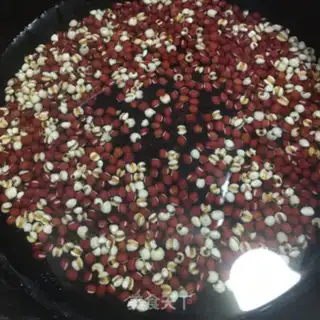 Make Red bean rice soup step 0