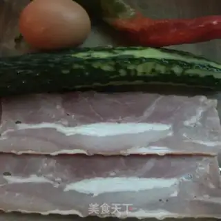 Make Bacon egg grab cake step 1