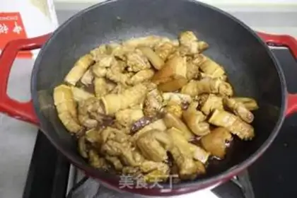 Make Five flowers for the potatoes step 4