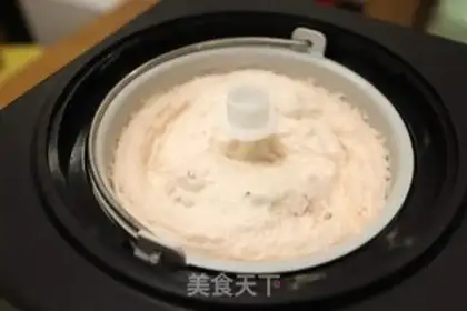 Make Strawberry ice cream step 6
