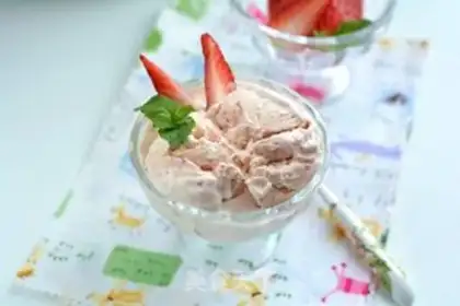 Make Strawberry ice cream step 8