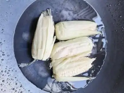 Make Salt water for corn step 1