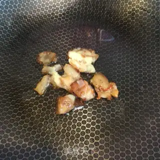 Make Scrambled with garlic step 2