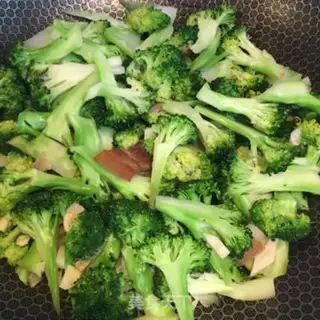 Make Scrambled with garlic step 5