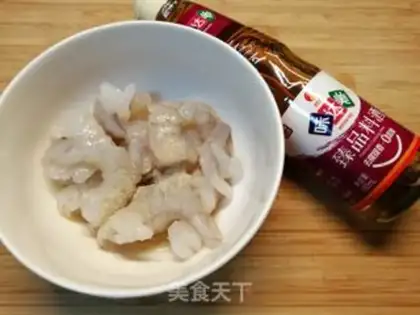 Make Pineapple shrimp balls step 1