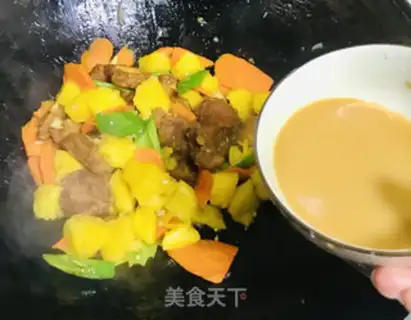 Make Pineapple fried meat step 8