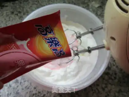 Make Strawberry ice cream step 5