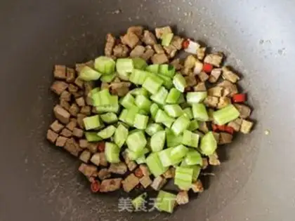Make cucumber beef and quinoa step 7
