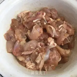 Make Chicken with green peppers step 0