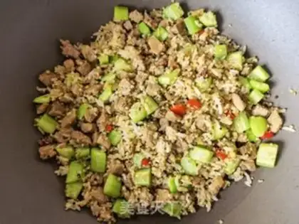 Make cucumber beef and quinoa step 10