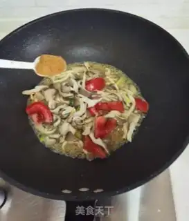Make Mushroom fried eggs step 7