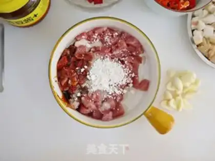 Make Spicy apricot beef step 3