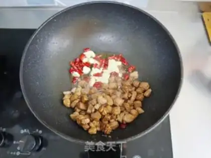 Make Spicy apricot beef step 6
