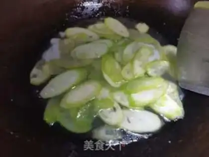 Make A melon step 2
