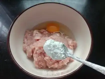 Make Onion meatballs step 2