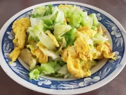Make Scrambled duck eggs step 6