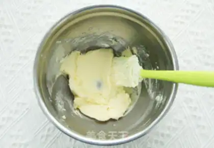 Make Chocolate ring cookies step 2