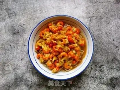 Make Garlic lobster cover noodle step 21