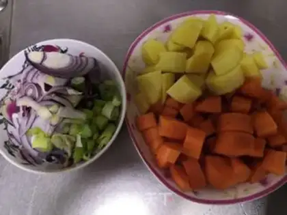 Make Chicken curry step 0