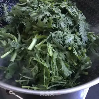 Make Garlic oil and acne step 5