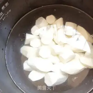 Make Garlic pasta step 2