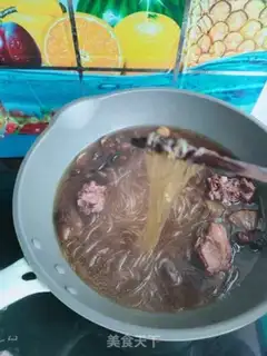 Make Chicken soup and red fries step 5