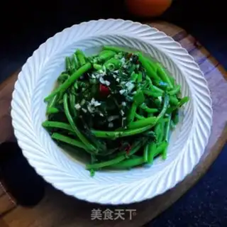 Make Garlic oil and acne step 8