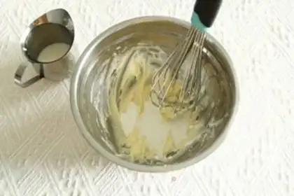 Make A simple, quick Olio milk bar step 4
