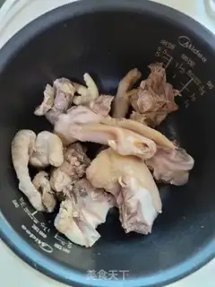 Make Old hen soup step 2