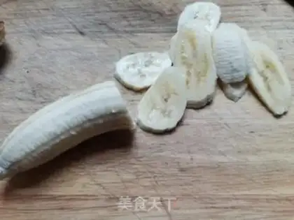Make Baking banana chips step 1