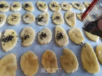 Make Baking banana chips step 4