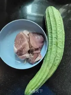 Make Skinny pork, liver and melon soup step 0