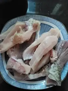 Make Fried fish bones step 0