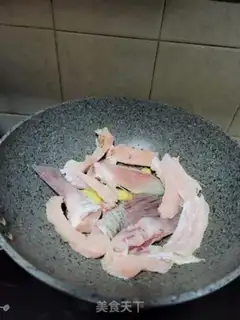 Make Fried fish bones step 3
