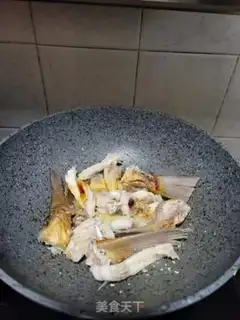 Make Fried fish bones step 5
