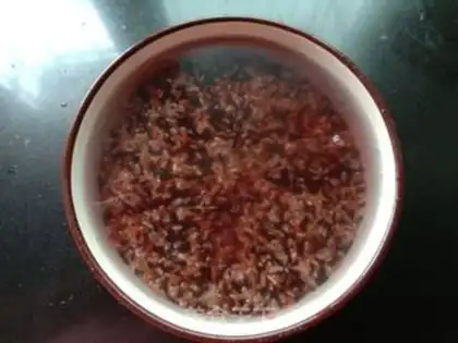 Make Three-coloured, rough rice step 2