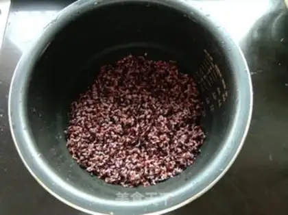 Make Three-coloured, rough rice step 3