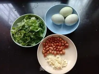 Make Frozen peanuts and eggs step 0