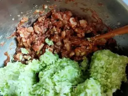 Make Pork shrimp croquettes step 10